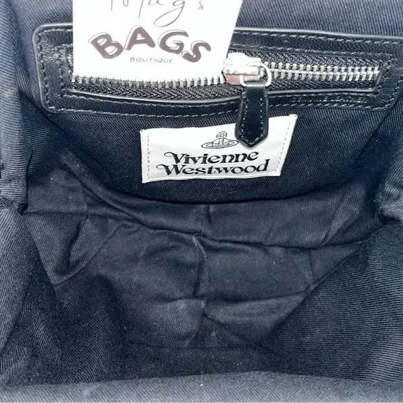 Vivienne Westwood: Kisslock Saturn Logo Mini Emma Granny Frame Crossbody Bag - Picture 13 of 16